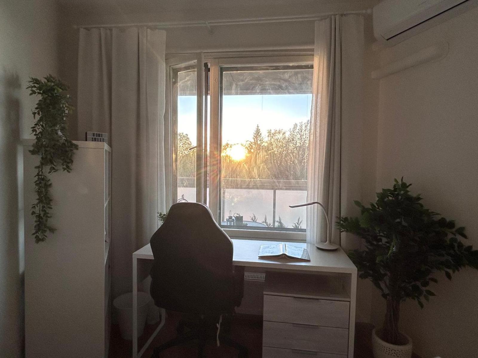 Stella'S Apartment - City Center - Free Secure Parking - Big Sun Terrace - Air Conditioning - Wifi - Tram To The Tallinn Bus Station And Old Town 외부 사진