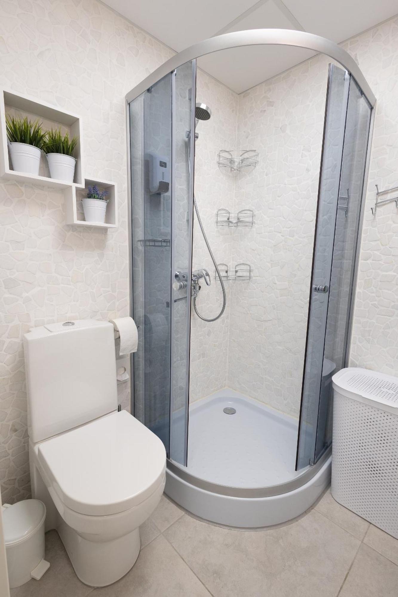 Stella'S Apartment - City Center - Free Secure Parking - Big Sun Terrace - Air Conditioning - Wifi - Tram To The Tallinn Bus Station And Old Town 외부 사진