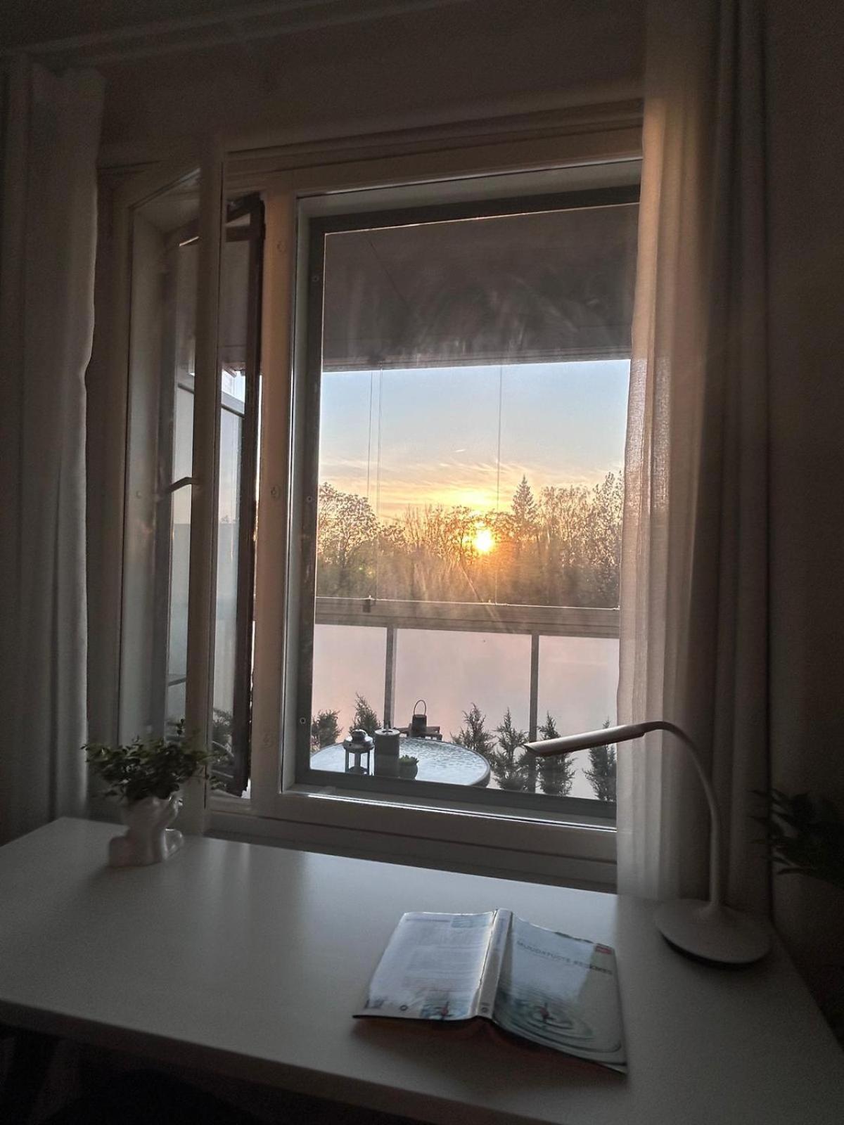 Stella'S Apartment - City Center - Free Secure Parking - Big Sun Terrace - Air Conditioning - Wifi - Tram To The Tallinn Bus Station And Old Town 외부 사진