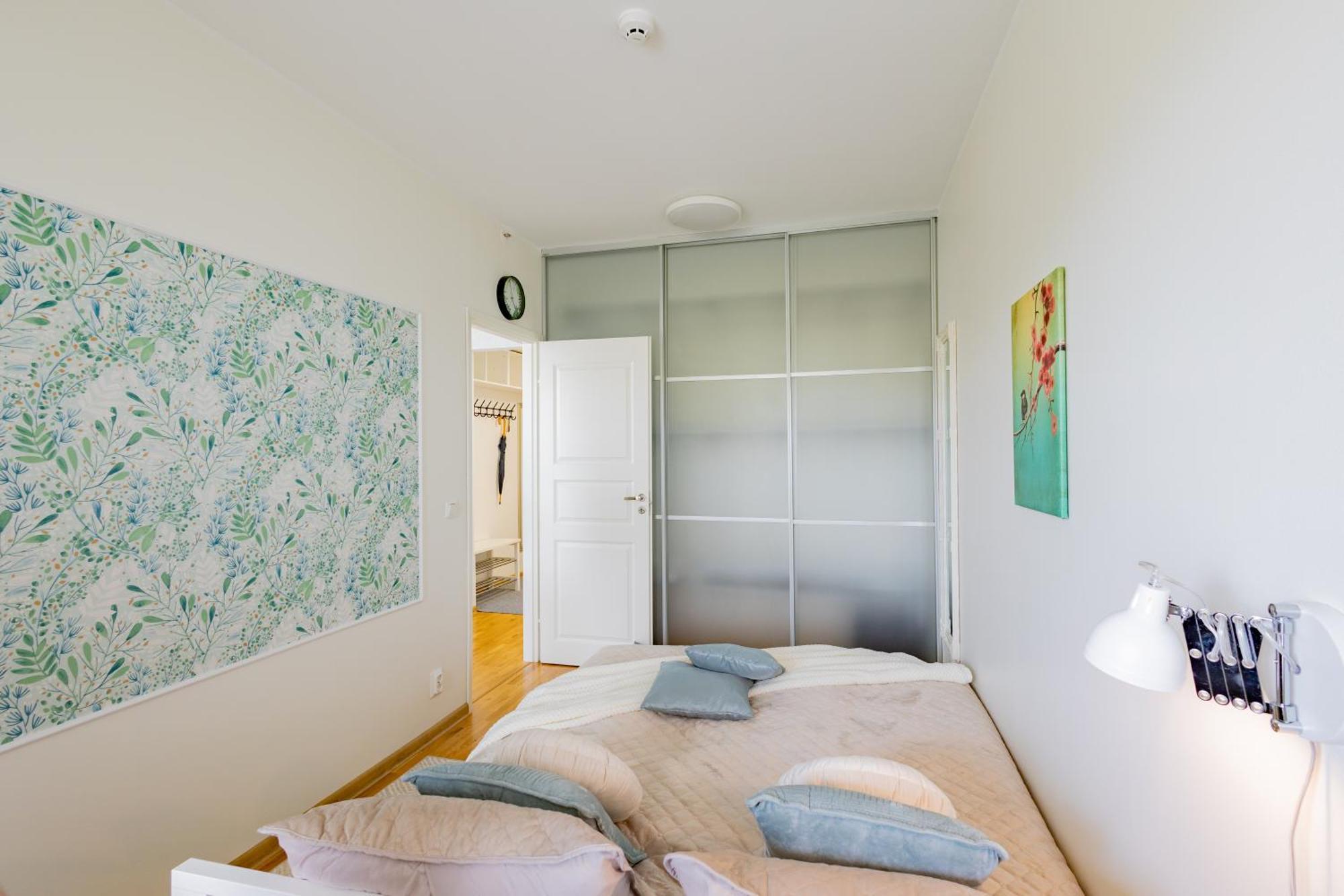 Stella'S Apartment - City Center - Free Secure Parking - Big Sun Terrace - Air Conditioning - Wifi - Tram To The Tallinn Bus Station And Old Town 외부 사진